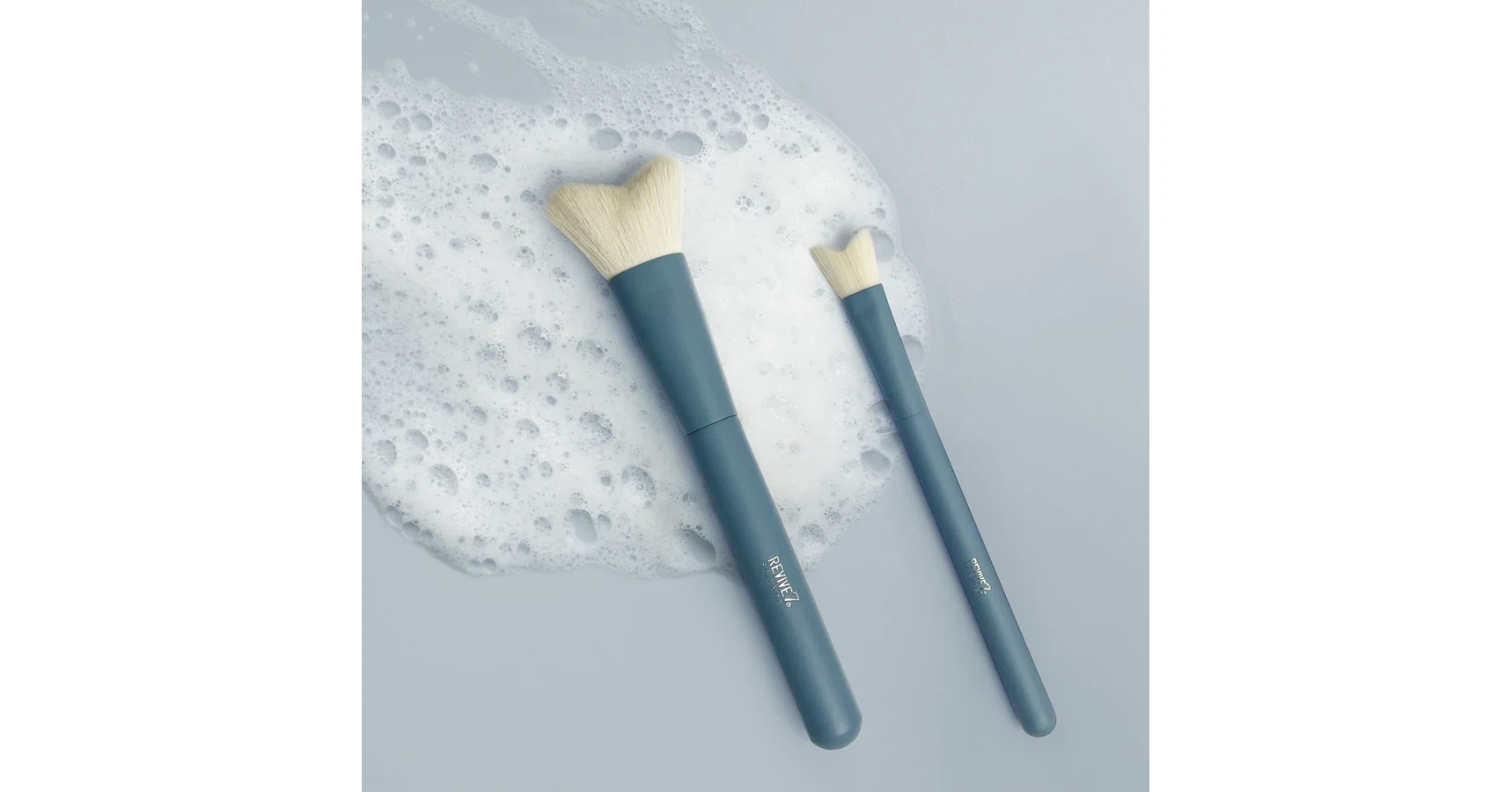 Revive7 Total Cleansing Brush