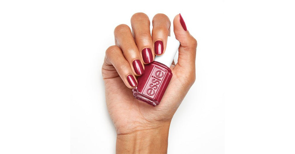 essie color - gossip n spill (13.5ml)*